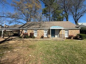 5512 Cottonwood Rd in Memphis, TN - Building Photo