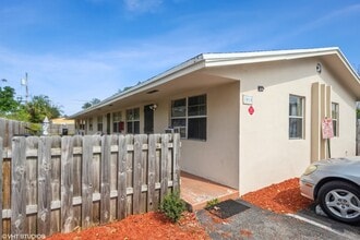 1018 S M St in Lake Worth, FL - Building Photo - Building Photo