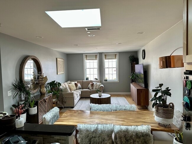 property at 30 High St