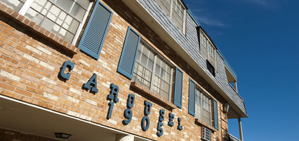 Carousel Apartments in Denver, CO - Building Photo - Building Photo