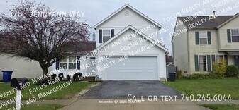 6783 Jennyann Way in Canal Winchester, OH - Building Photo