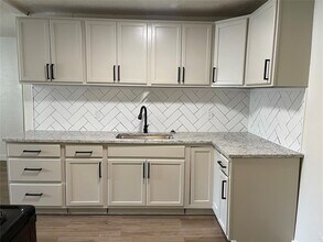 6111 Jacks Ave in Oklahoma City, OK - Building Photo - Building Photo
