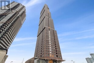 2920 Hwy 7 in Vaughan, ON - Building Photo