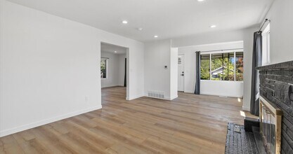 7531 12th Ave SW in Seattle, WA - Building Photo - Building Photo