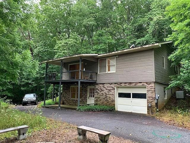 property at 546 Trackrock Camp Rd