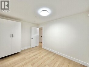 3850 Union St in Burnaby, BC - Building Photo - Building Photo