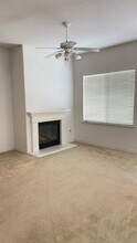 1823 N Holly Ave in Clovis, CA - Building Photo - Building Photo