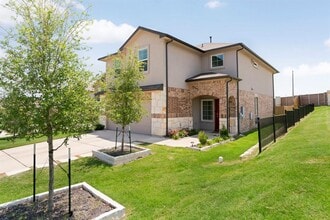 300 Brooklyn Dr in Georgetown, TX - Building Photo - Building Photo