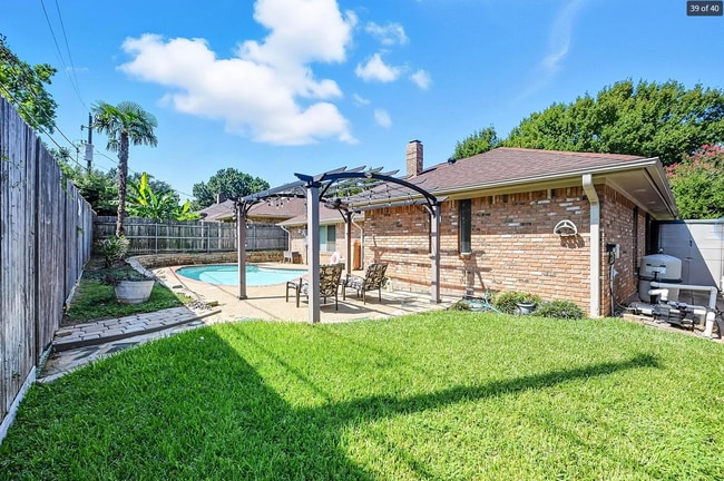 2707 Edinboro Dr in Arlington, TX - Foto de edificio - Building Photo