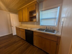 3503 Garland Ave in Texarkana, AR - Building Photo - Building Photo