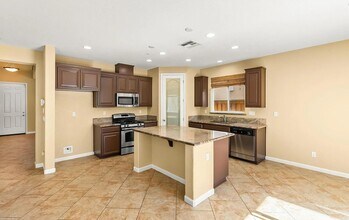 2121 Nokota Drive in Fairfield, CA - Building Photo - Building Photo
