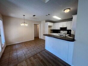 2403 87th St in Lubbock, TX - Building Photo - Building Photo