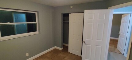 3651 NW 9th St, Unit 3202 in Fort Lauderdale, FL - Building Photo - Building Photo