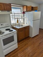 264 Highway 35, Unit A in Eatontown, NJ - Foto de edificio - Building Photo