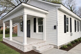 734 33rd St in Newport News, VA - Building Photo