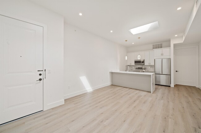 491 Broadway in Bayonne, NJ - Building Photo - Building Photo