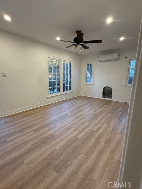 17724 Los Alimos St in Los Angeles, CA - Building Photo - Building Photo