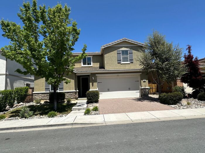 1985 Peaceful Valley Dr in Reno, NV - Building Photo