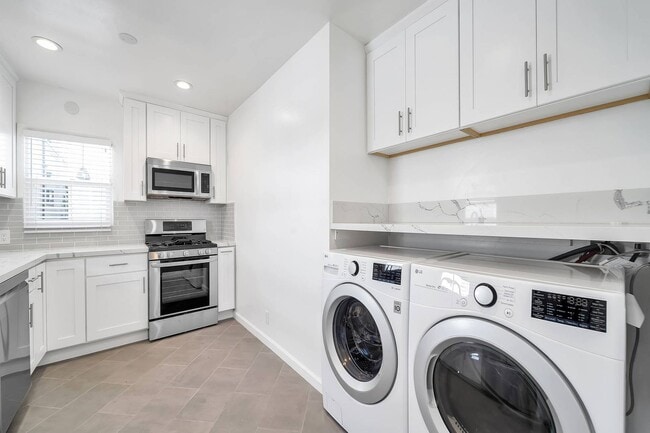 442-444 Longfellow Ave