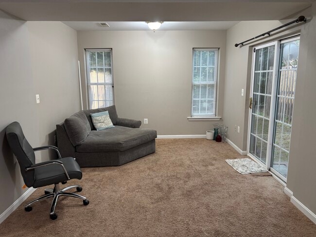 property at 2507 Oak Tree Ln
