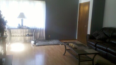 808 Coleman St in Chippewa Falls, WI - Building Photo - Building Photo