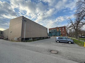 130 Linwood Ave in Buffalo, NY - Building Photo