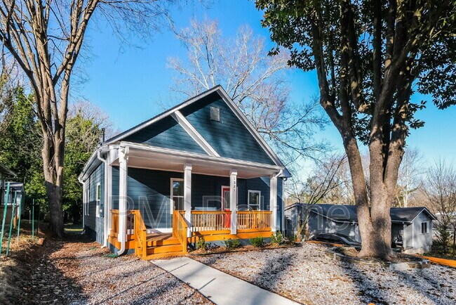 property at 1321 Bridges Ave SW