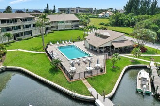 1456 NE Ocean Blvd in Stuart, FL - Building Photo - Building Photo