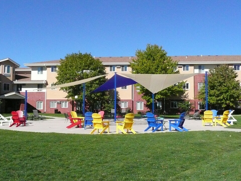 Campus View Student Housing in Ankeny, IA - Foto de edificio