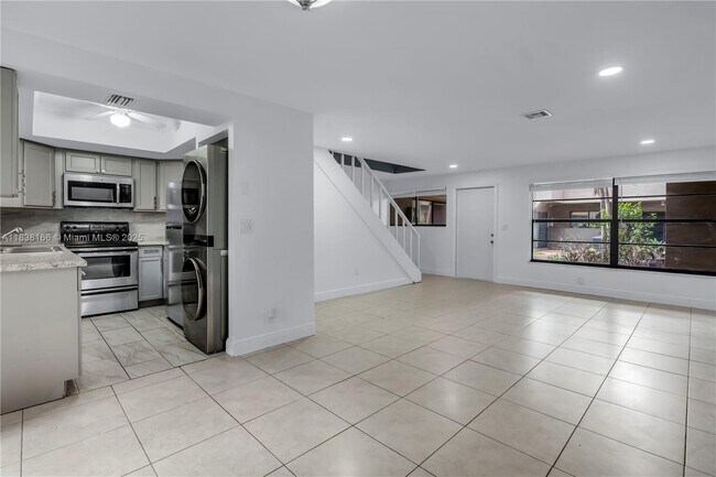 property at 2530 Coral Springs Dr
