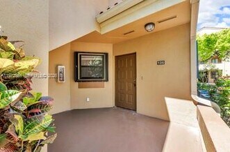 15533 N Miami Lakeway in Miami Lakes, FL - Building Photo - Building Photo