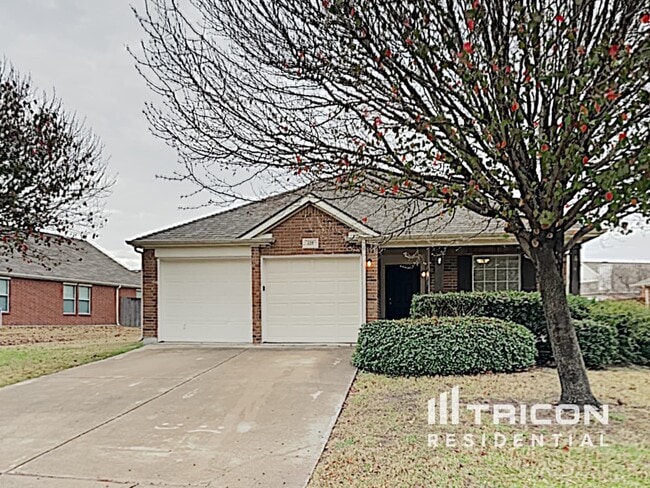 125 Bison Meadow Dr in Waxahachie, TX - Building Photo - Building Photo