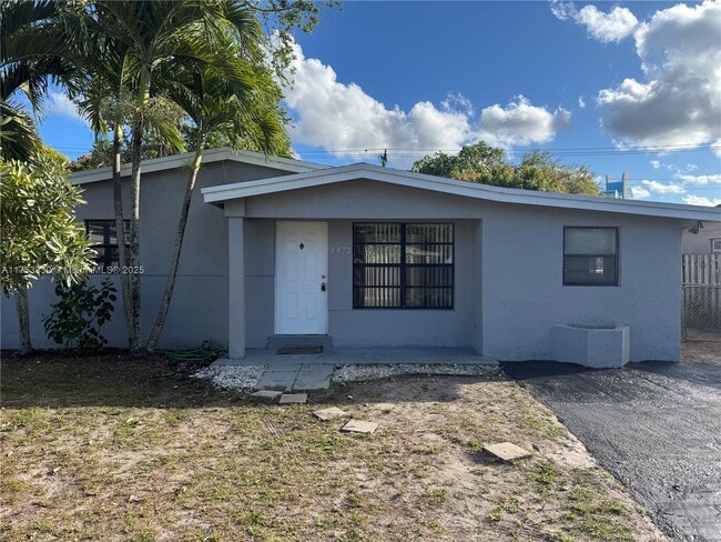 property at 4472 SW 50th St