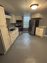 417 E Cook St in Springfield, IL - Building Photo - Building Photo