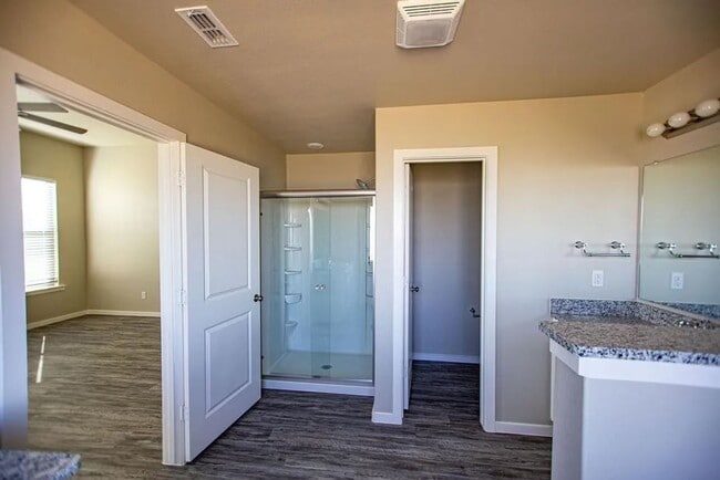 property at 1912 Kirksey Ave