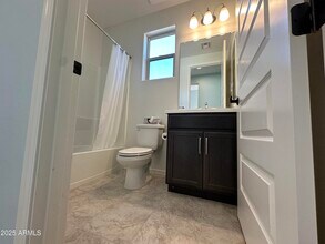 18078 W Amber Ridge Way in Goodyear, AZ - Building Photo - Building Photo