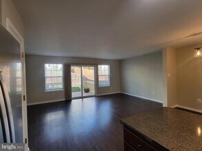 216 Monticello Square in Winchester, VA - Building Photo - Building Photo