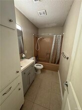 1010 El Recreo Cir in Edinburg, TX - Building Photo - Building Photo