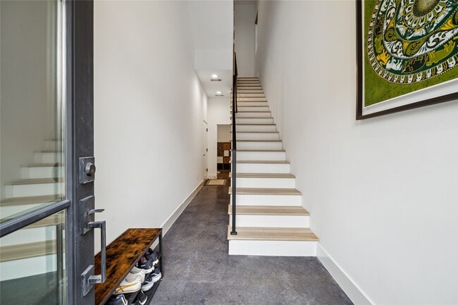 711 Memorial Heights Dr in Houston, TX - Building Photo - Building Photo