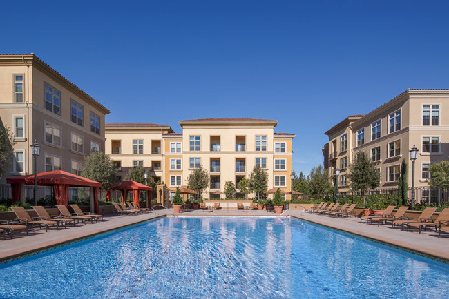 Crescent Village Apartment Homes in San Jose, CA - Building Photo - Building Photo