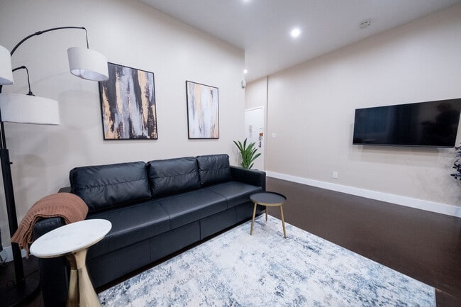 property at 245 W 113th St