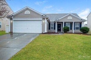 1628 Poplar Shadow Dr in Huntersville, NC - Building Photo