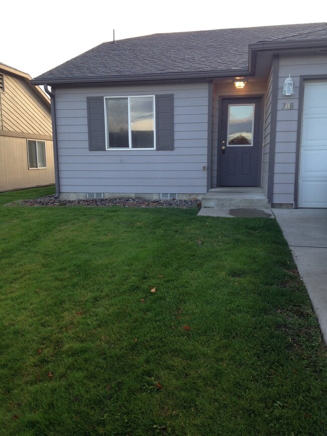 property at 708 Eastgate Dr