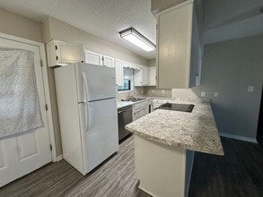 704 Shadow Dr in Russellville, AR - Building Photo - Building Photo