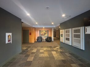 8180 Granville Av in Richmond, BC - Building Photo - Building Photo