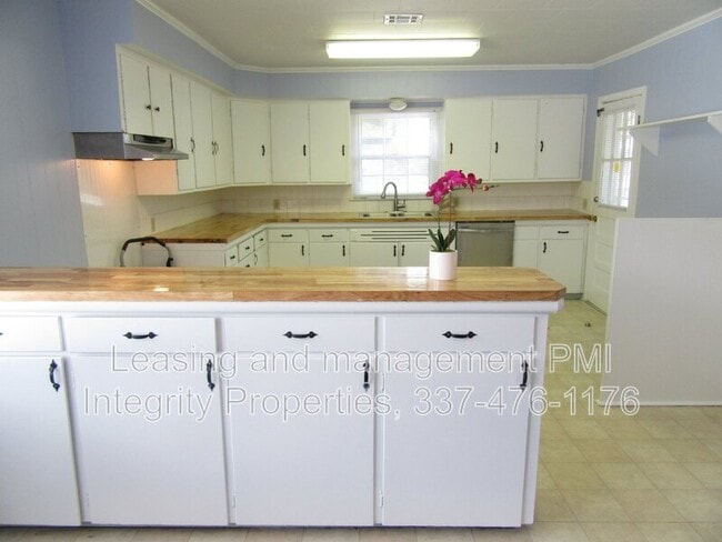 509 N Cunningham St in Rayne, LA - Building Photo - Building Photo