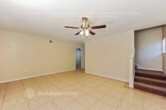 1318 Casa Bonita Ave in Ruskin, FL - Foto de edificio - Building Photo