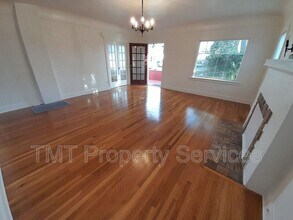 619 E Cook St in Santa Maria, CA - Building Photo - Building Photo