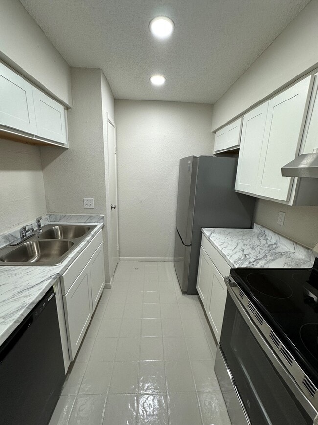 property at 1500 Bay Area Blvd