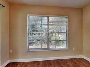 7909 Hathaway Dr in New Port Richey, FL - Foto de edificio - Building Photo